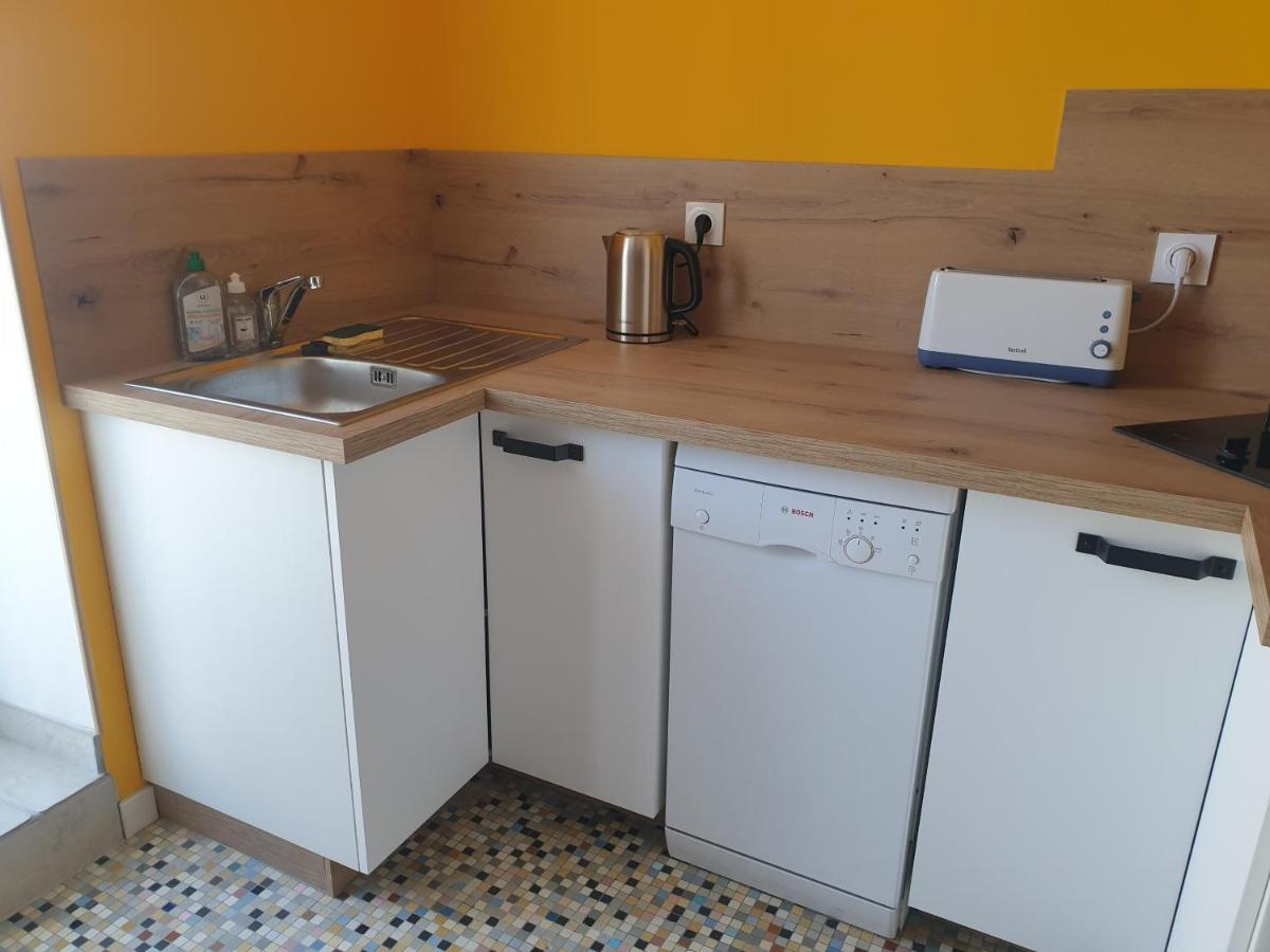 Gite Atypique Avec Jacuzzi Hillion Luaran gambar